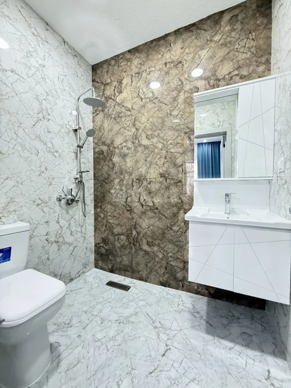 Satılır 4 otaqlı həyət evi 140 m²