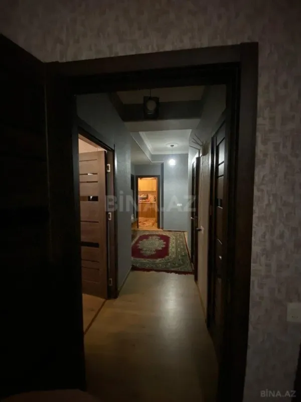 Satılır 4 otaqlı mənzil 96 m²