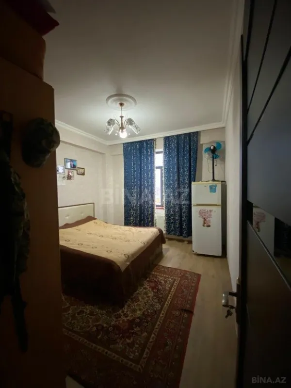 Satılır 4 otaqlı mənzil 96 m²