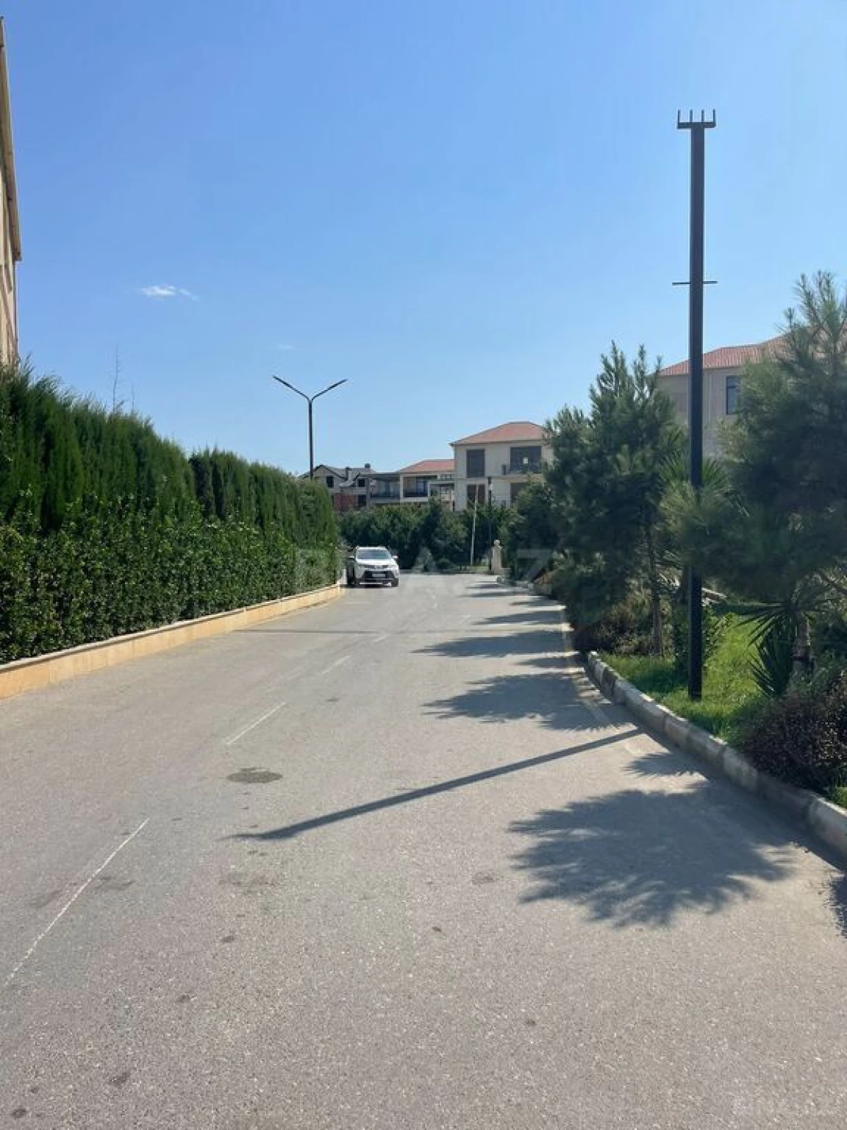 Satılır 3 otaqlı mənzil 116 m²