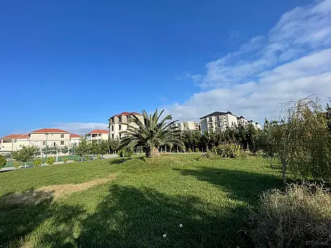 Satılır 3 otaqlı mənzil 116 m²