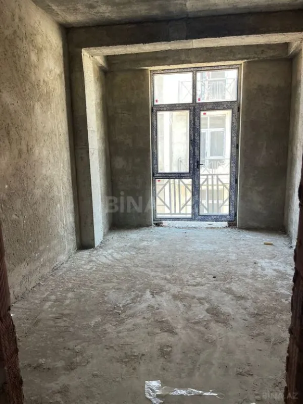 Satılır 3 otaqlı mənzil 116 m²