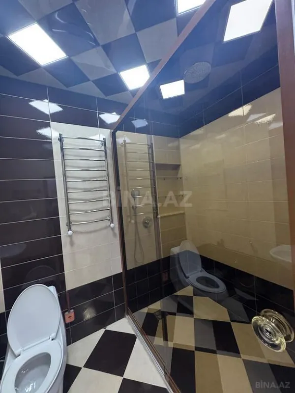 Kirayə verilir 2 otaqlı mənzil 90 m²