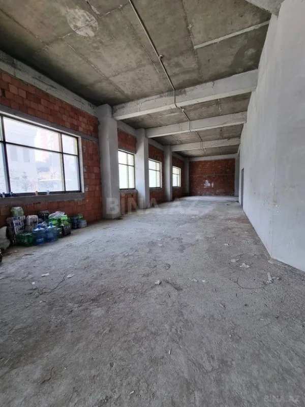 Satılır obyekt 1200 m²