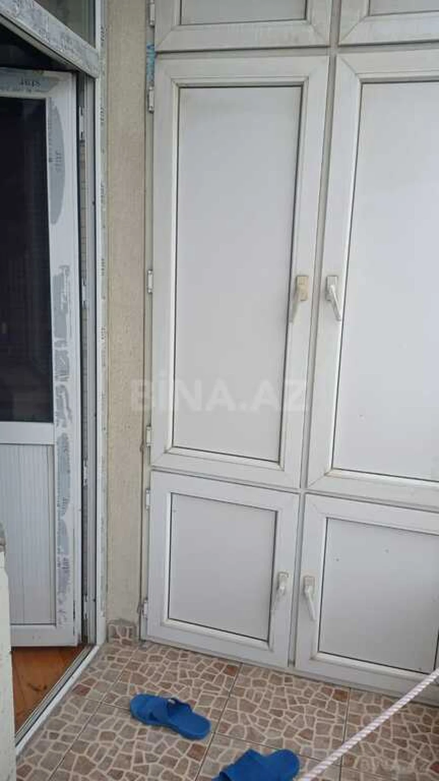 Satılır 3 otaqlı mənzil 95 m²