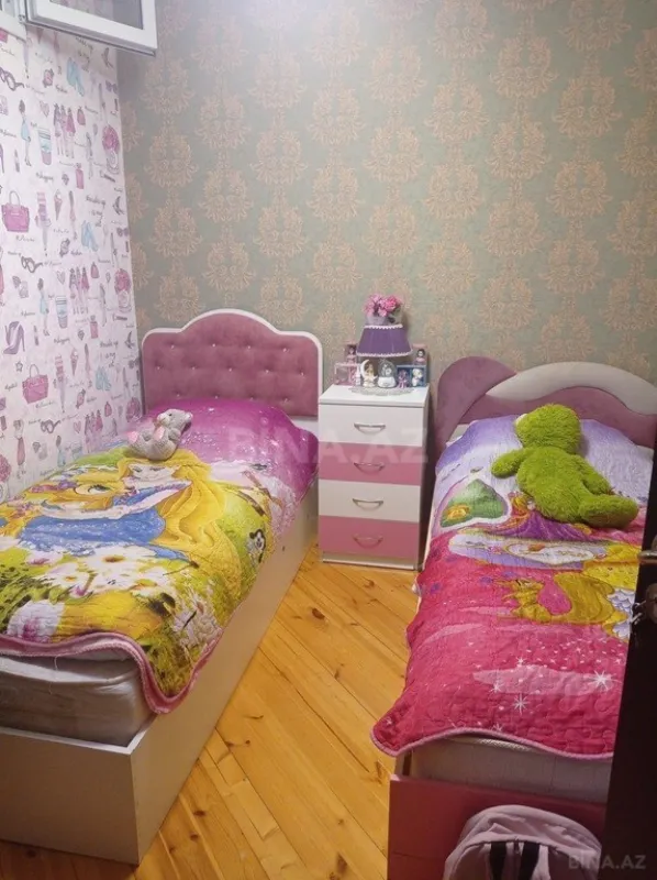 Satılır 3 otaqlı mənzil 95 m²