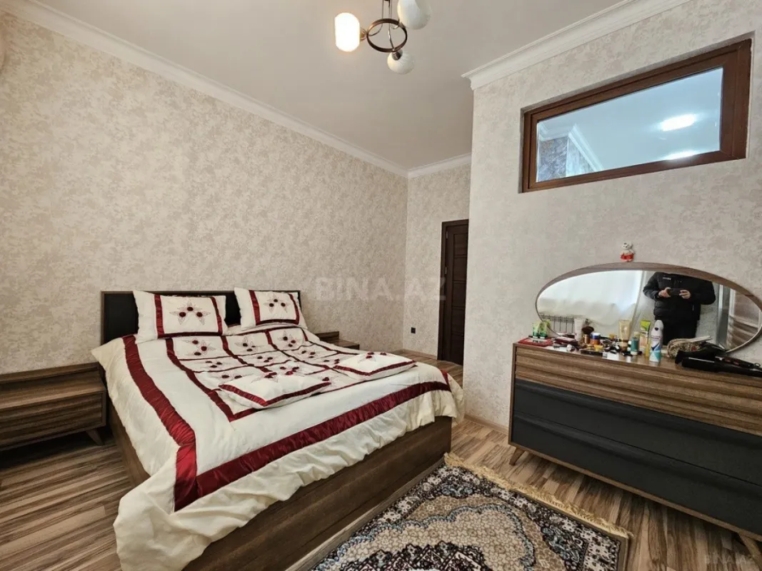 Satılır 3 otaqlı mənzil 98 m²