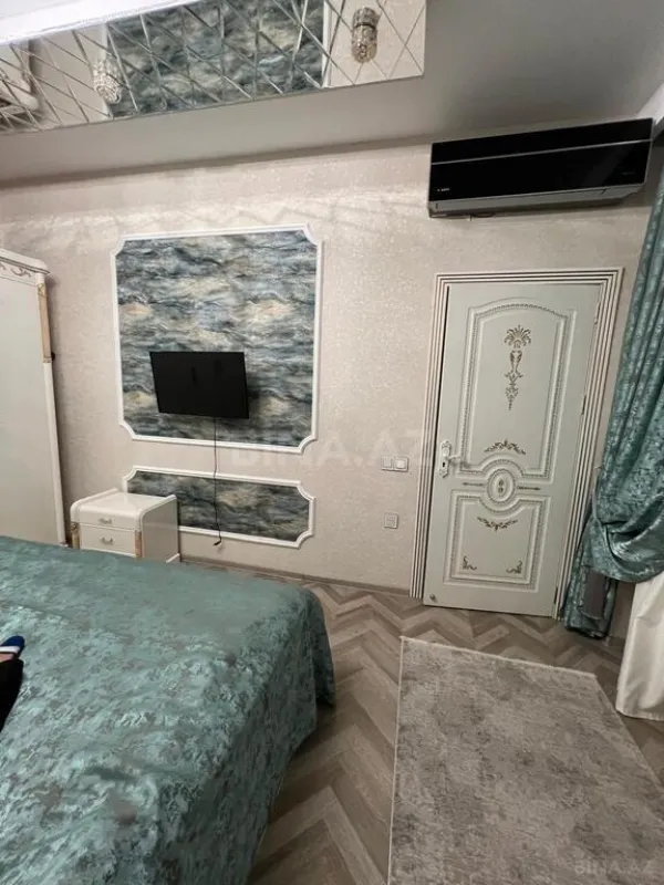 Kirayə verilir 3 otaqlı mənzil 105 m²