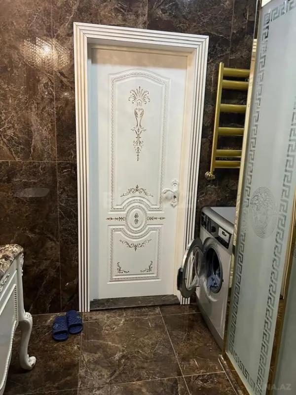Kirayə verilir 3 otaqlı mənzil 105 m²
