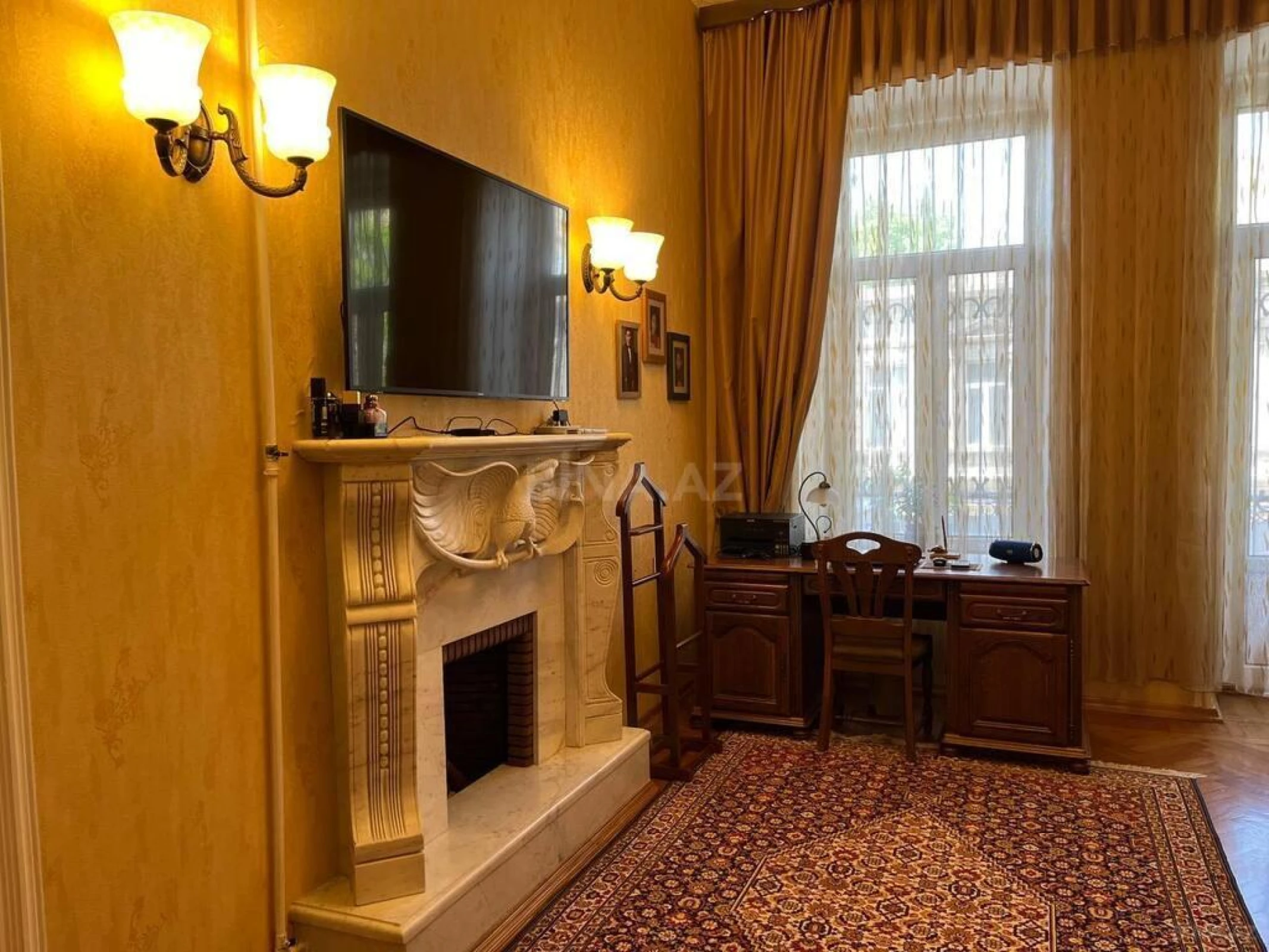 Satılır 3 otaqlı mənzil 145 m²