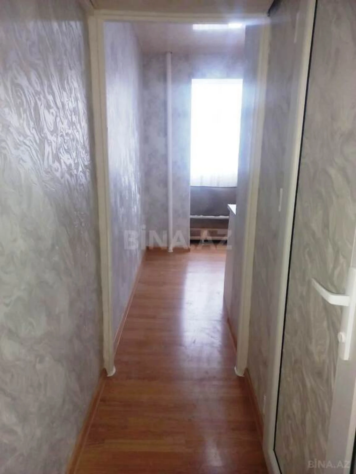 Satılır 1 otaqlı mənzil 47 m²