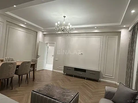 Kirayə verilir 3 otaqlı mənzil 127 m²
