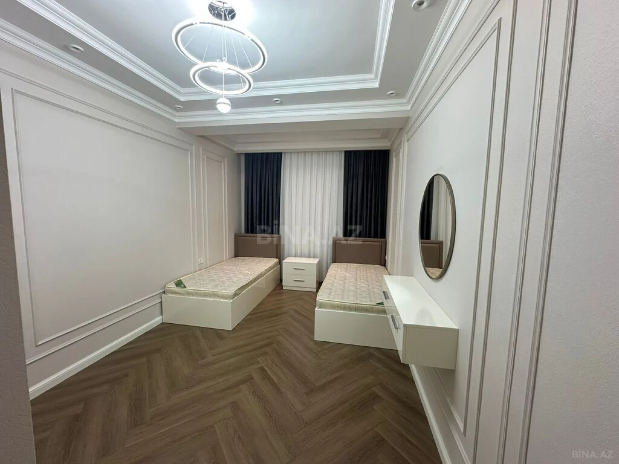 Kirayə verilir 3 otaqlı mənzil 127 m²