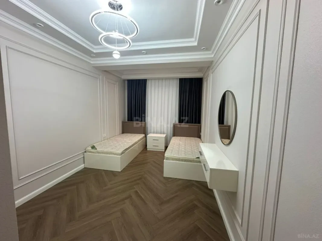 Kirayə verilir 3 otaqlı mənzil 127 m²