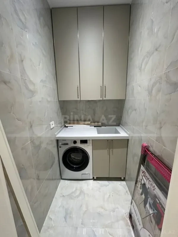 Kirayə verilir 3 otaqlı mənzil 127 m²
