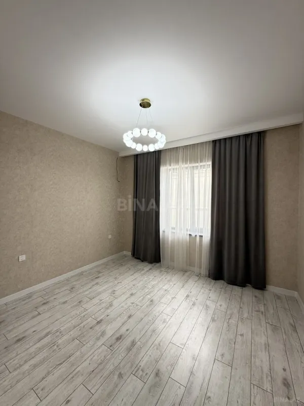 Satılır 4 otaqlı həyət evi 155 m²