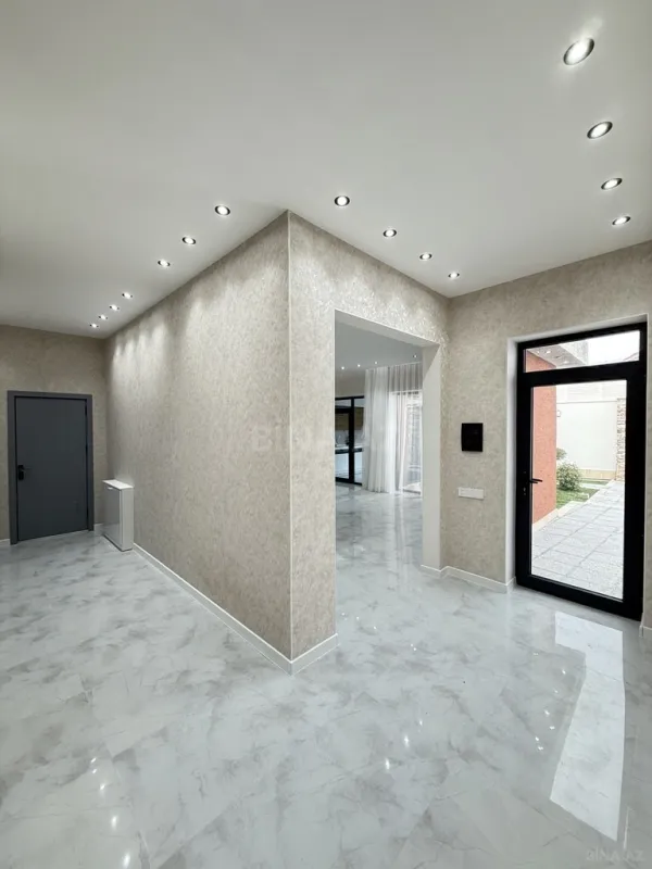 Satılır 4 otaqlı həyət evi 155 m²