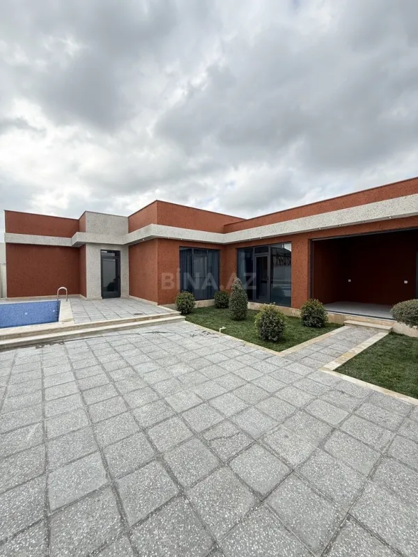 Satılır 4 otaqlı həyət evi 155 m²