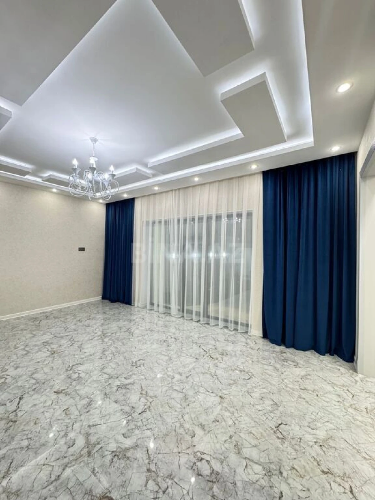 Satılır 4 otaqlı həyət evi 170 m²