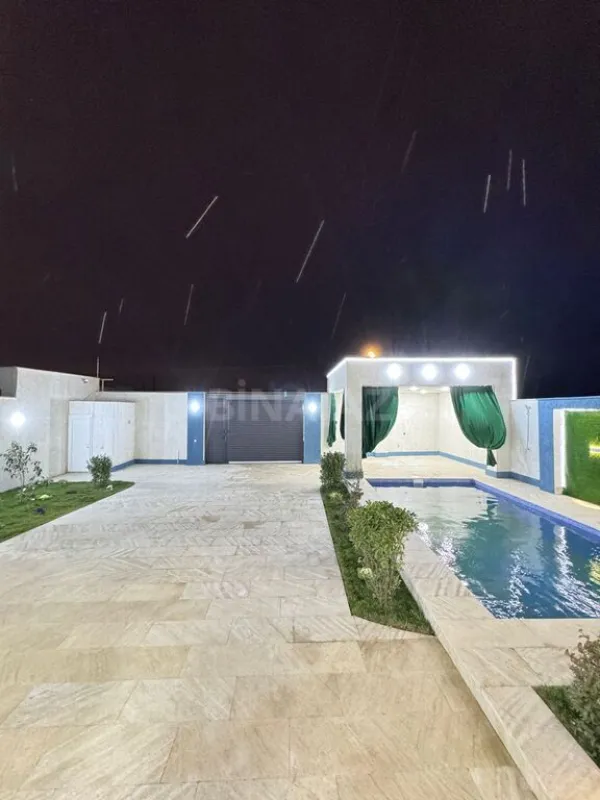 Satılır 4 otaqlı həyət evi 170 m²