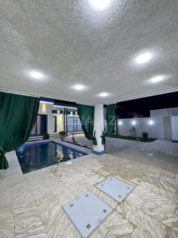 Satılır 4 otaqlı həyət evi 170 m²