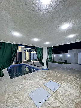 Satılır 4 otaqlı həyət evi 170 m²