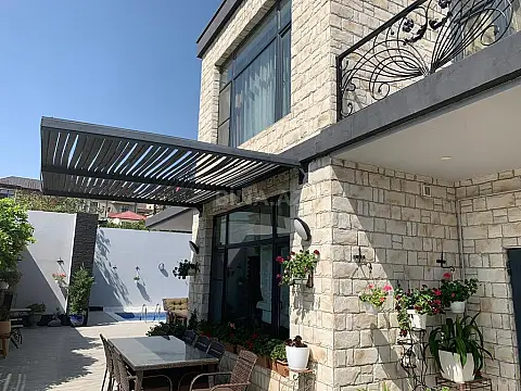 Satılır 6 otaqlı həyət evi 300 m² — Bakı, Badamdar 6 otaq 300.00 m²
