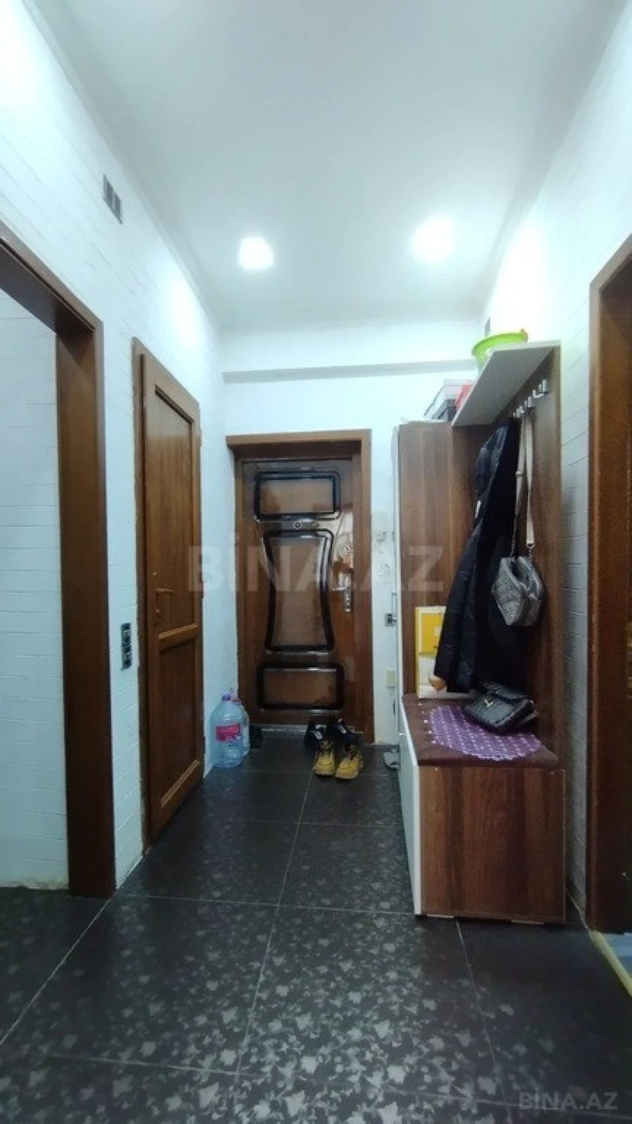 Satılır 2 otaqlı mənzil 58 m²