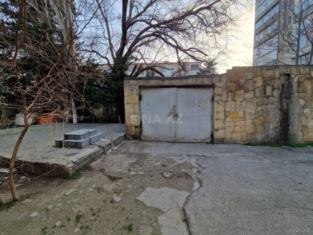 Satılır qaraj 24 m²