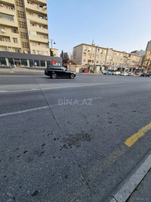 Satılır qaraj 24 m²