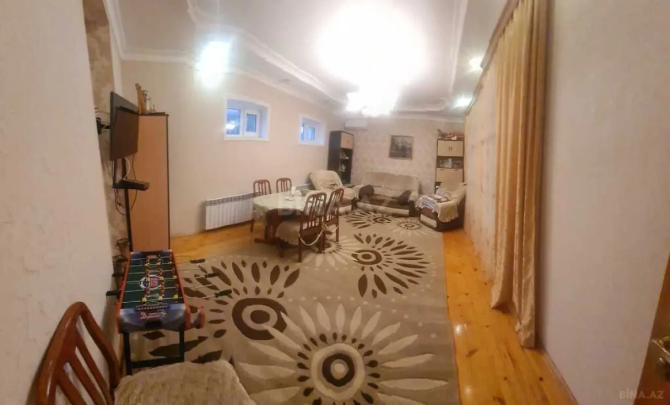 Satılır 4 otaqlı həyət evi 180 m²
