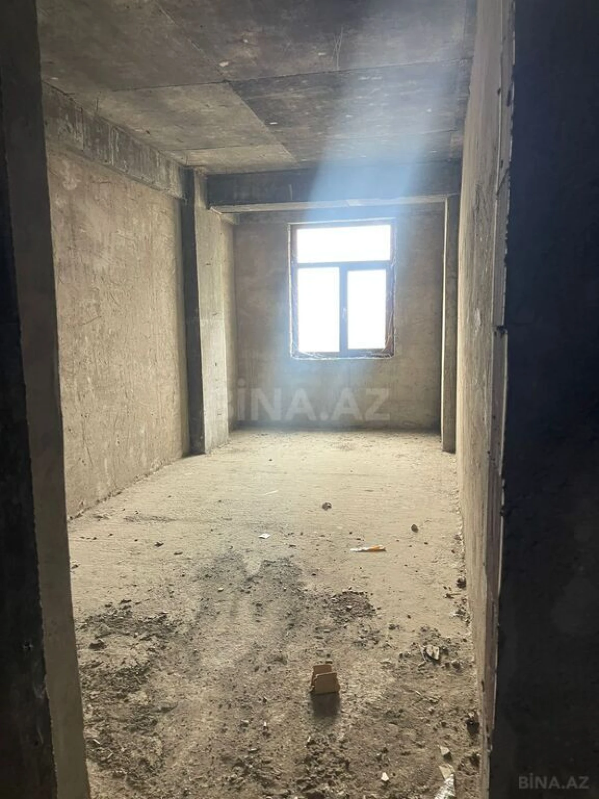 Satılır 1 otaqlı mənzil 49 m²