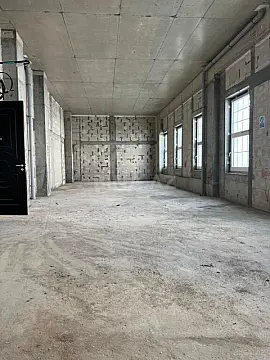 Satılır obyekt 168 m²