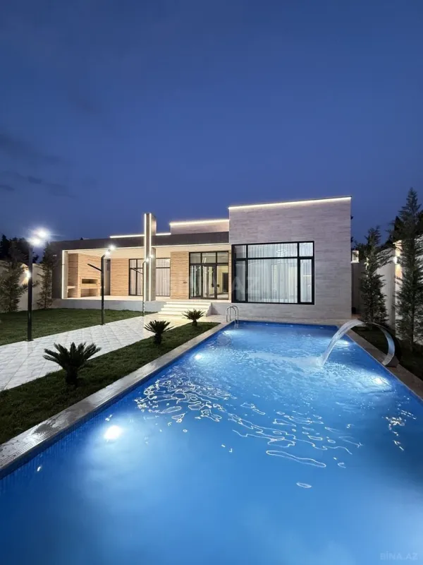 Satılır 5 otaqlı həyət evi 220 m²