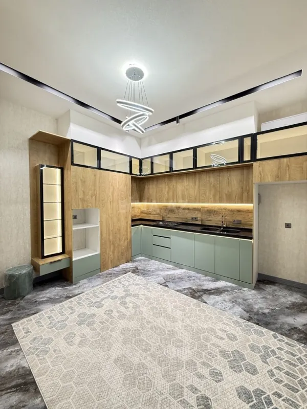 Satılır 5 otaqlı həyət evi 220 m²