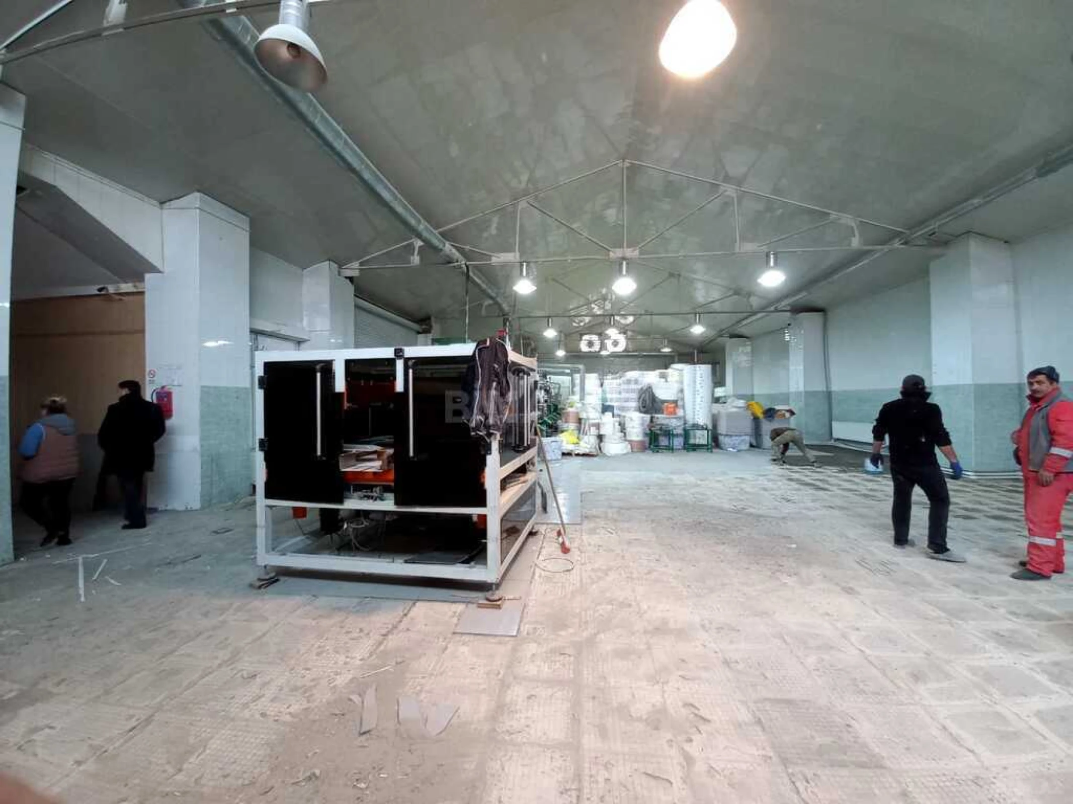 Satılır obyekt 3500 m²