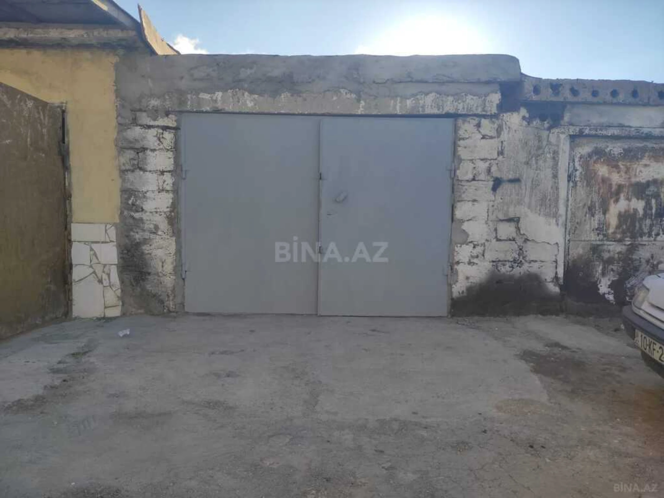 Satılır qaraj 18 m²