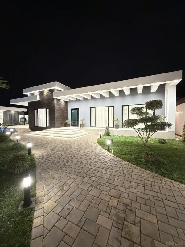 Satılır 5 otaqlı həyət evi 260 m²