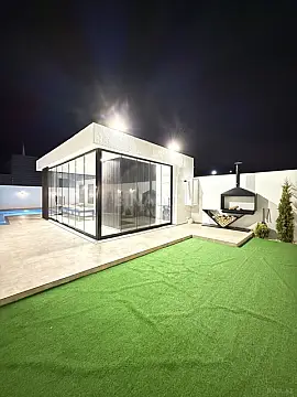 Satılır 5 otaqlı həyət evi 260 m²