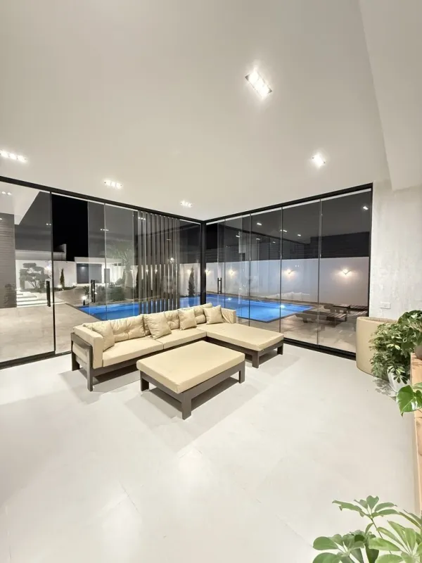 Satılır 5 otaqlı həyət evi 260 m²