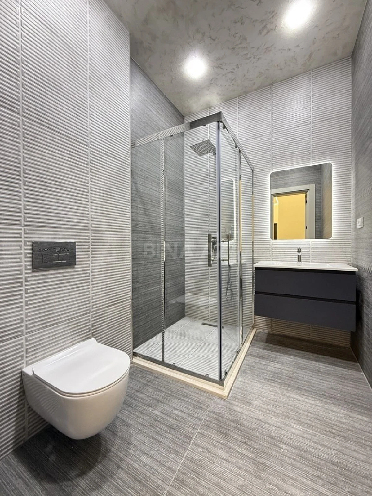 Satılır 5 otaqlı həyət evi 260 m²