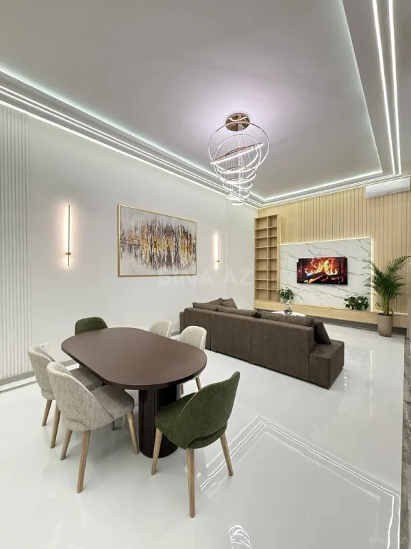 Satılır 5 otaqlı həyət evi 260 m²