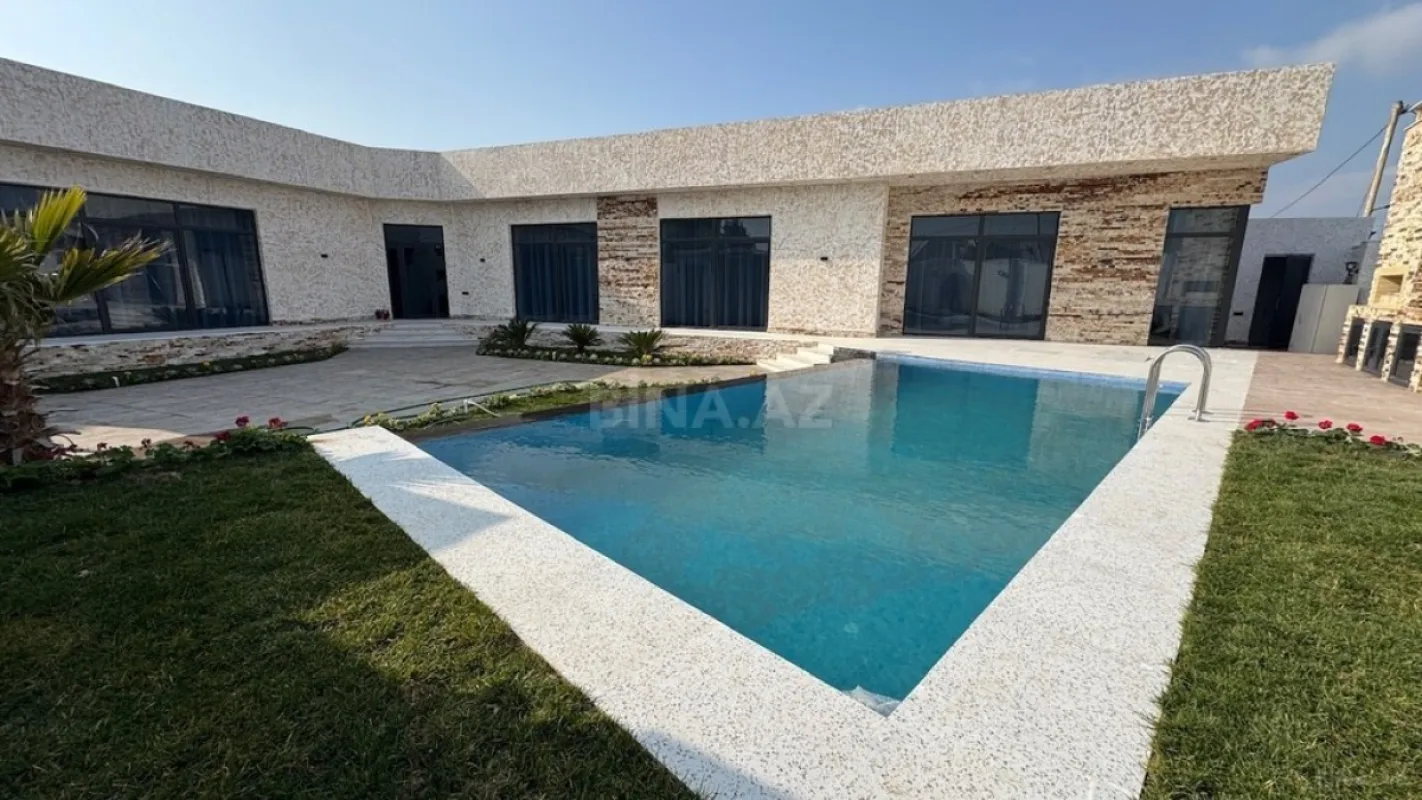 Satılır 5 otaqlı həyət evi 200 m²