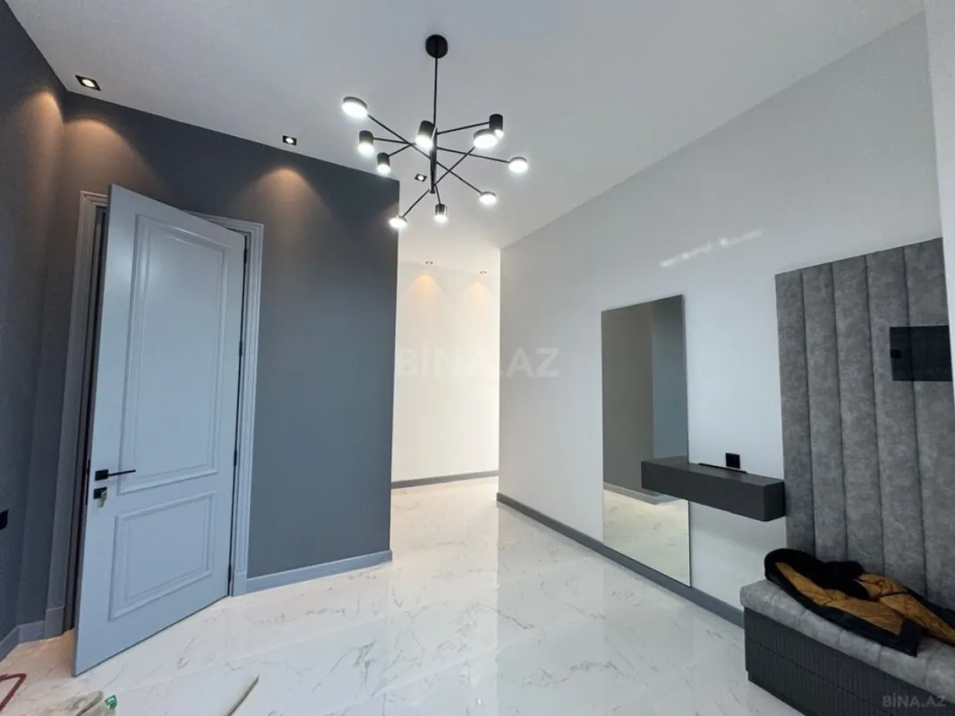 Satılır 5 otaqlı həyət evi 200 m²