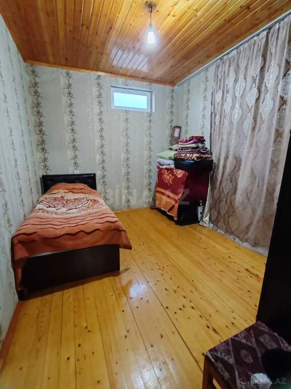 Satılır 4 otaqlı həyət evi 140 m²