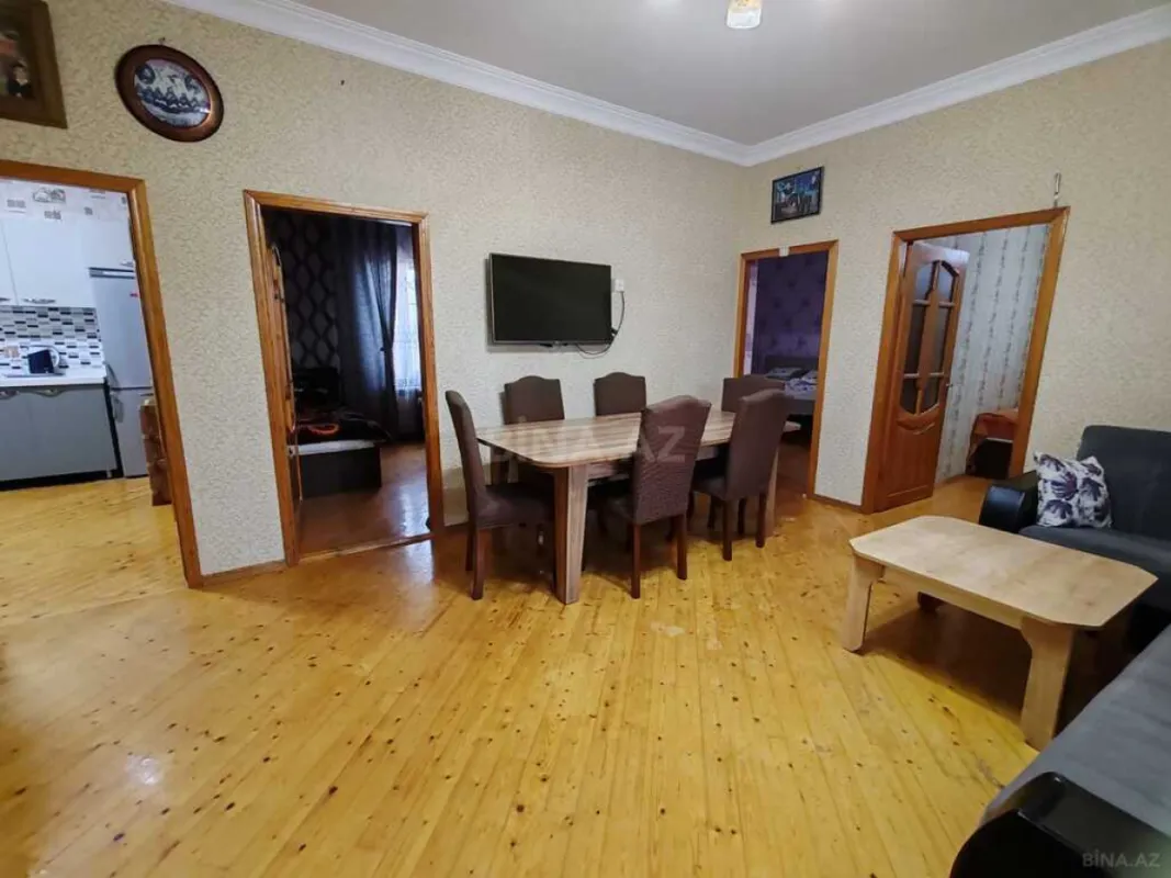 Satılır 4 otaqlı həyət evi 140 m²