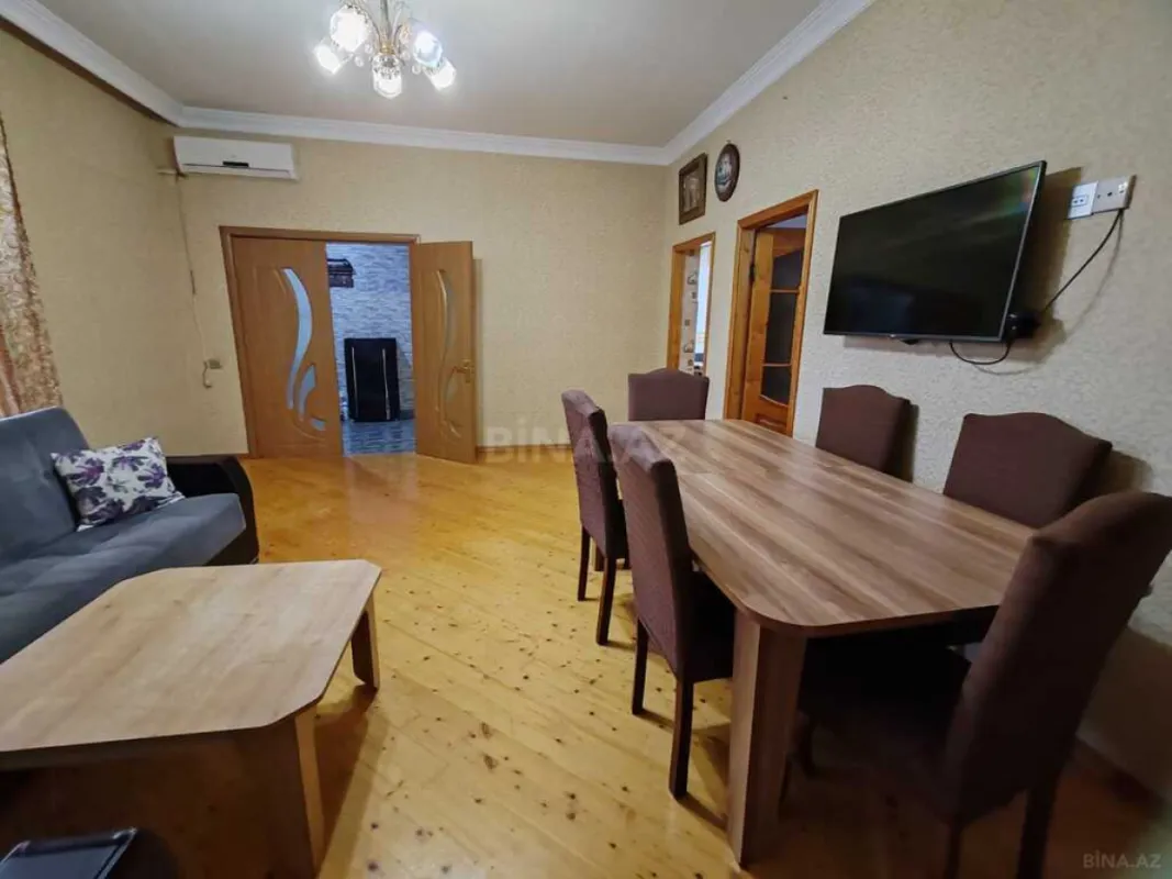 Satılır 4 otaqlı həyət evi 140 m²