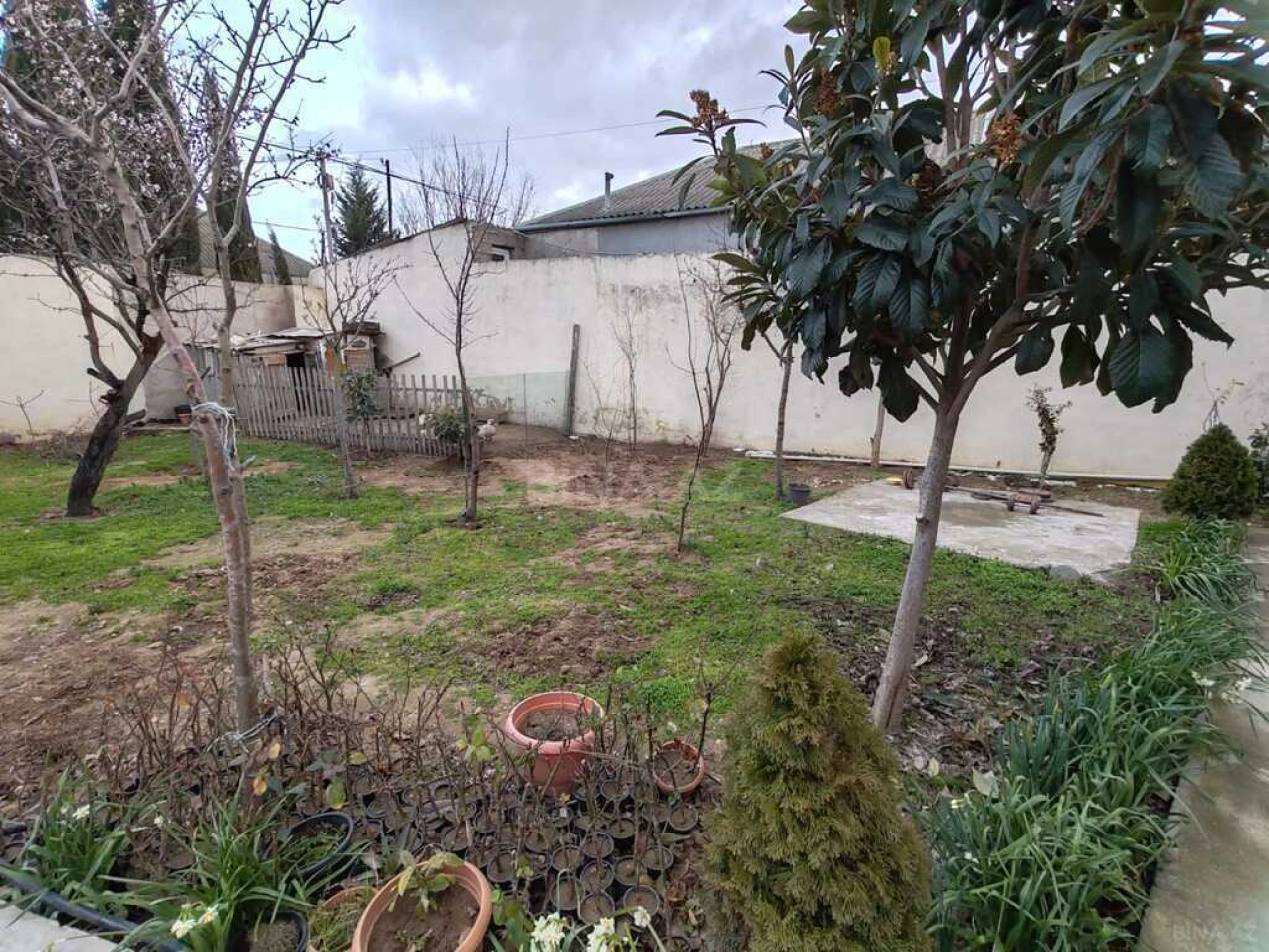 Satılır 4 otaqlı həyət evi 140 m²