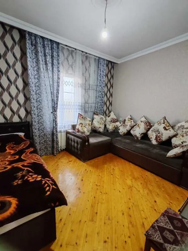 Satılır 4 otaqlı həyət evi 140 m²