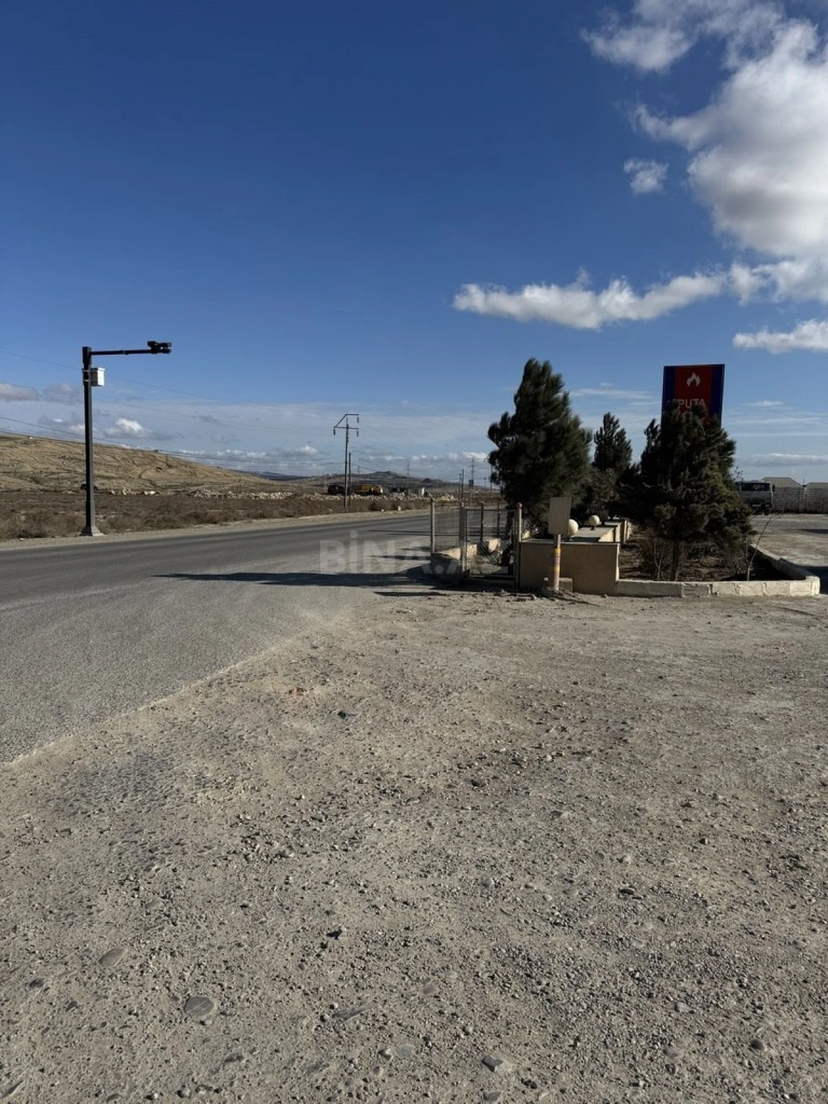 Satılır torpaq sahəsi 689 m²